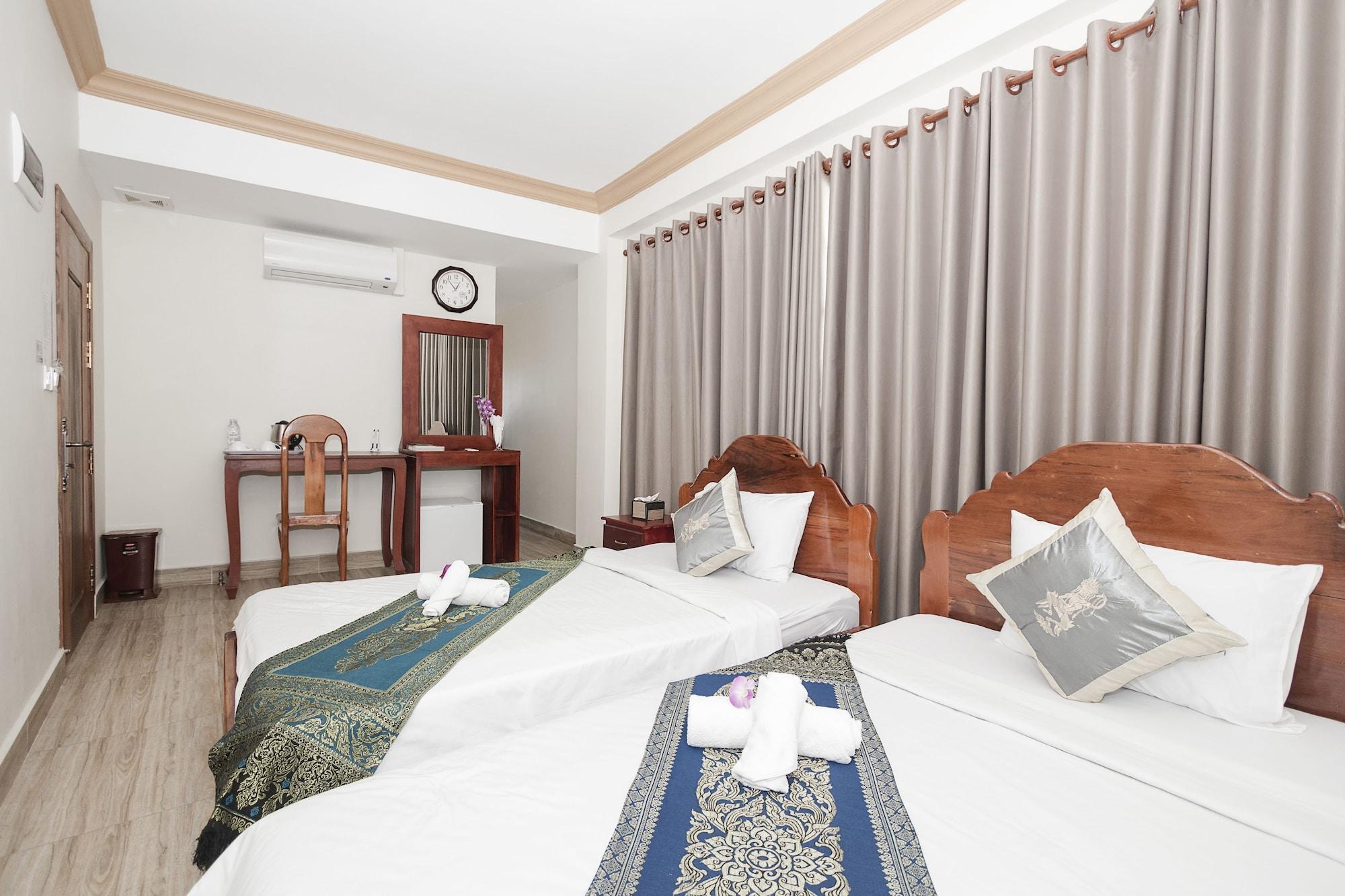 Dynsey Boutique Hotel Phnom Penh Exterior photo